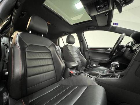 VOLKSWAGEN GOLF GTI AC