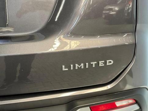 JEEP COMMANDER LIM TD380