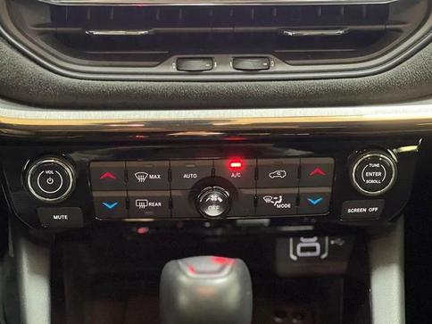 JEEP COMMANDER LIM TD380