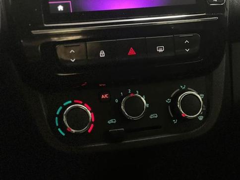 RENAULT KWID OUTSID 2