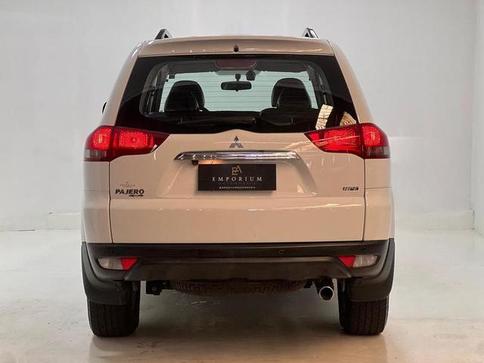 MITSUBISHI PAJERO 4X4 FLEX