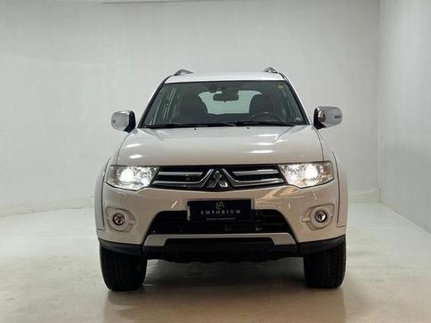 MITSUBISHI PAJERO 4X4 FLEX