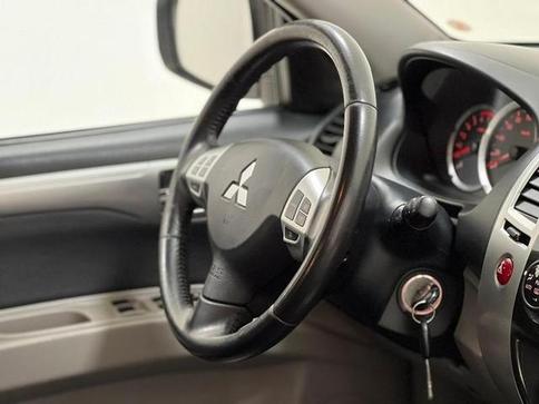 MITSUBISHI PAJERO 4X4 FLEX