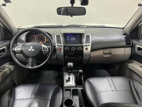 MITSUBISHI PAJERO 4X4 FLEX