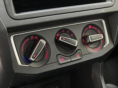 VOLKSWAGEN SAVEIRO CS RB MF