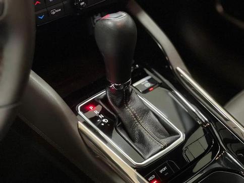 JEEP COMMANDER OVR T