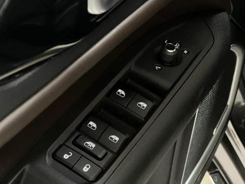 JEEP COMMANDER OVR T