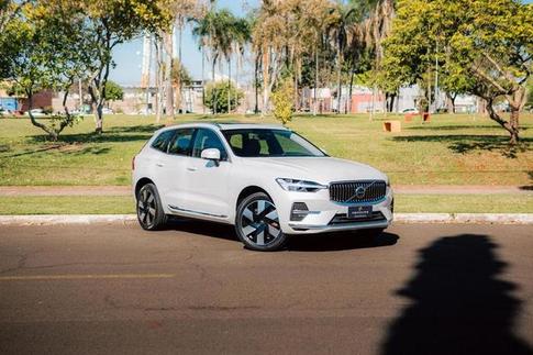 VOLVO XC60 T8 ULTIMATE