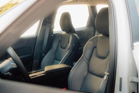 VOLVO XC60 T8 ULTIMATE