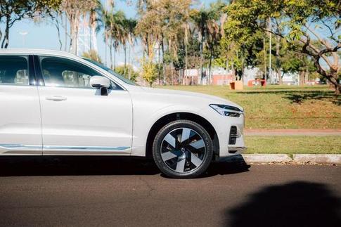 VOLVO XC60 T8 ULTIMATE