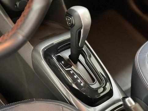 CHEVROLET SPIN 18L AT PREMIER