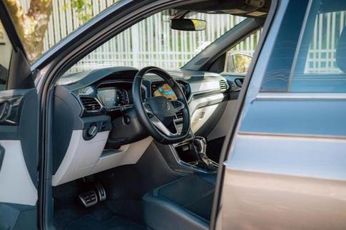 VOLKSWAGEN T CROSS HL TSI
