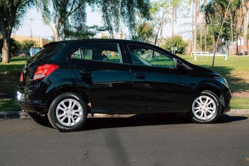 CHEVROLET ONIX 1.4MT LTZ