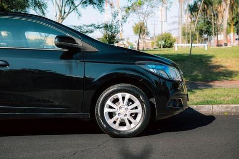 CHEVROLET ONIX 1.4MT LTZ