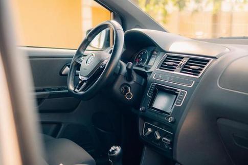 VOLKSWAGEN FOX RUN MBV