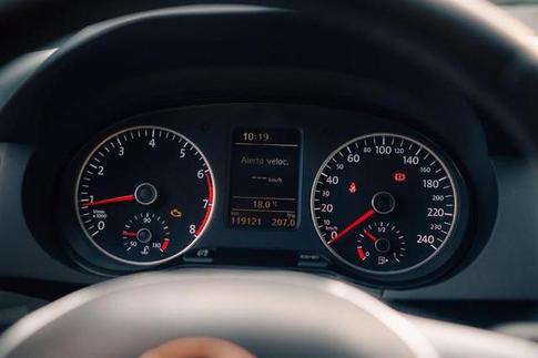 VOLKSWAGEN FOX RUN MBV
