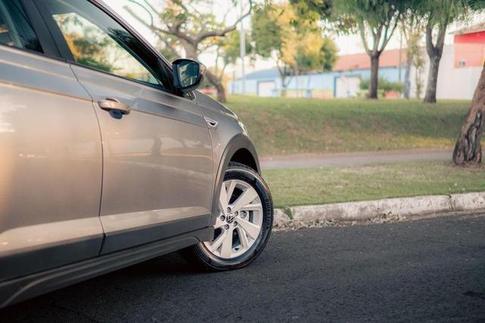 VOLKSWAGEN NIVUS CL TSI