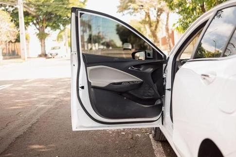 CHEVROLET ONIX PLUS 10TAT PR2