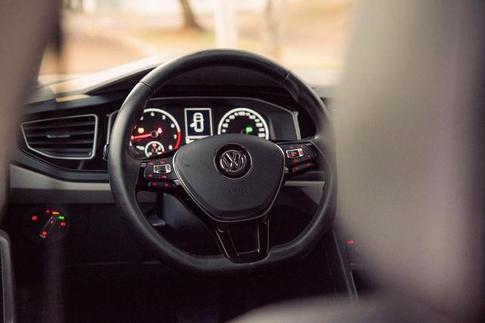 VOLKSWAGEN POLO CL ADA