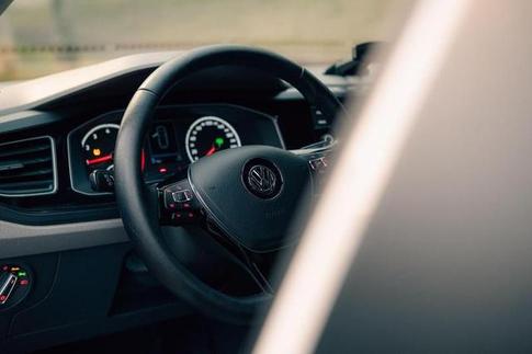 VOLKSWAGEN POLO CL ADA