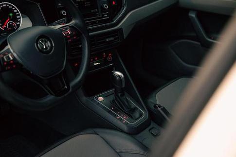 VOLKSWAGEN POLO CL ADA