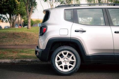 JEEP RENEGADE SPORT AT
