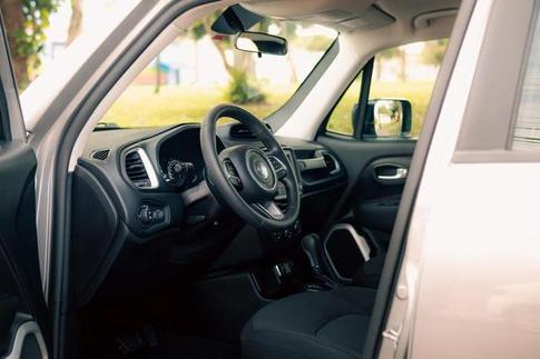 JEEP RENEGADE SPORT AT