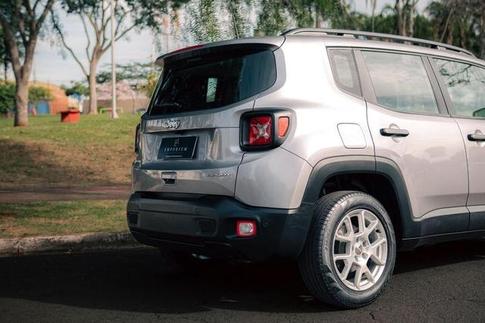 JEEP RENEGADE SPORT AT