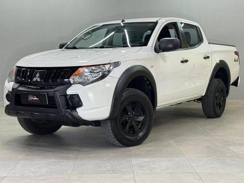 MITSUBISHI L200 TRI. OUTDO. GLS 2.4 CD 4X4 DIE. AUT