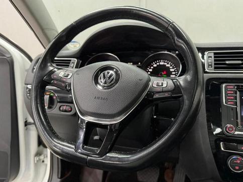 VOLKSWAGEN JETTA HIGHLINE TIPTRONIC 2.0 TSI AUT.