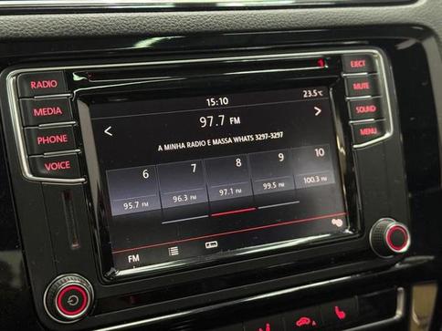 VOLKSWAGEN JETTA HIGHLINE TIPTRONIC 2.0 TSI AUT.