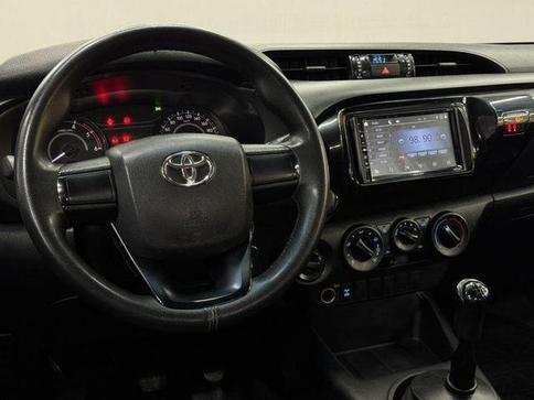 TOYOTA HILUX CD 4X4 2.8 DIESEL MEC.