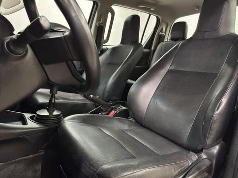 TOYOTA HILUX CD 4X4 2.8 DIESEL MEC.