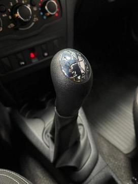 RENAULT LOGAN ZEN 1.0 12V SCE