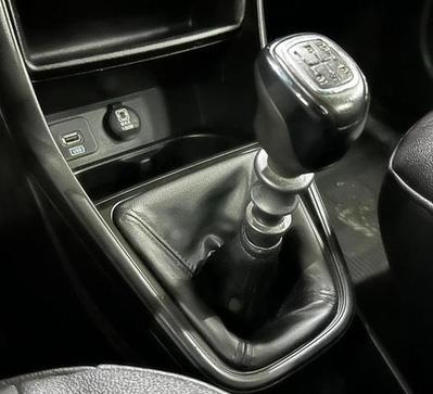 FIAT STRADA FREEDOM CD 1.3 FLEX MANUAL
