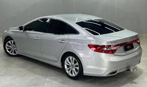 HYUNDAI AZERA SEDAN-AT 3.0 V-6 24V 4P