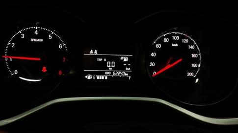 CHEVROLET ONIX HATCH LT 1.0 12V FLEX 5P MEC.