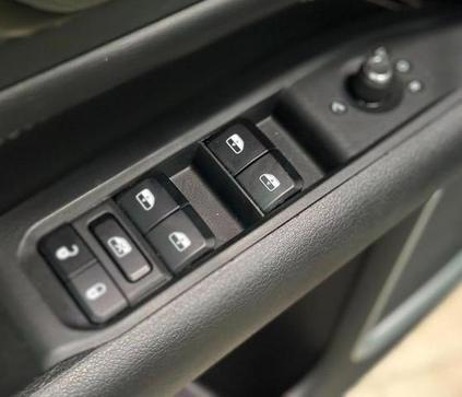 JEEP COMPASS SERIE S T270 TURBO FLEX AUT.
