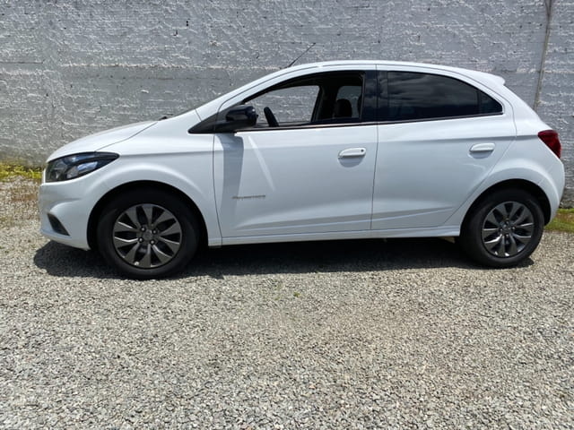 CHEVROLET ONIX 1.4 ADVANTAGE AUT