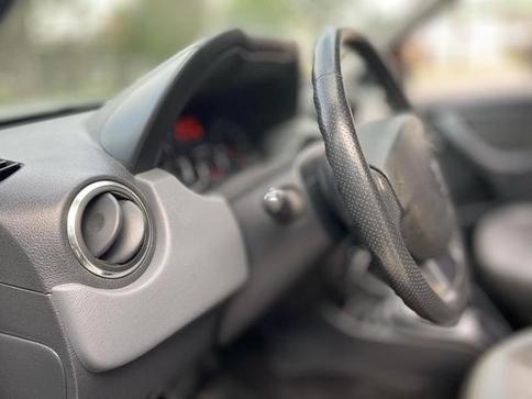 RENAULT DUSTER 20 D 4X2A