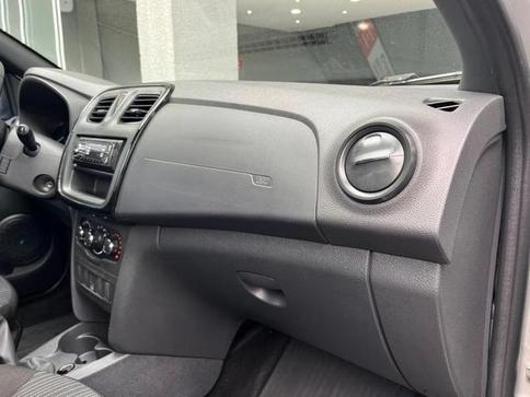 RENAULT LOGAN LIFE 1.0 MT