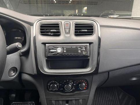 RENAULT LOGAN LIFE 1.0 MT