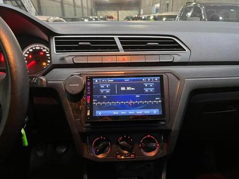 VOLKSWAGEN VOYAGE MPI