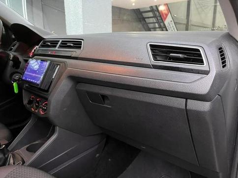 VOLKSWAGEN VOYAGE MPI