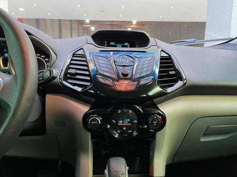 FORD ECOSPORT 2.0 TITANIUM 16V FLEX 4P AUTOMATICO