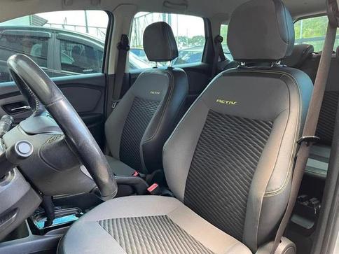 CHEVROLET SPIN 1.8L AT ACT