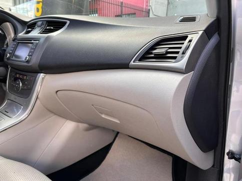 NISSAN SENTRA UNIQUE