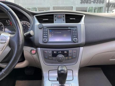 NISSAN SENTRA UNIQUE