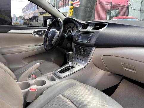 NISSAN SENTRA UNIQUE