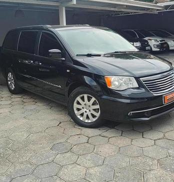 CHRYSLER TOWN & COUNTRY 3.6 V6 AUT
